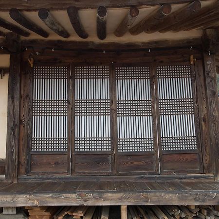 Chalbanggong Jongtaek Hotel Cheongsong Kültér fotó