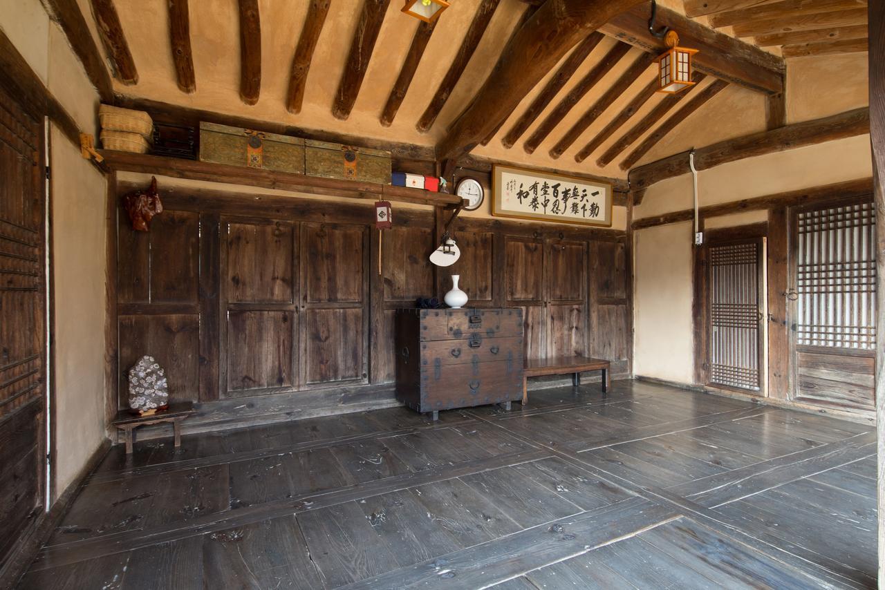 Chalbanggong Jongtaek Hotel Cheongsong Kültér fotó